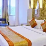 Hotel R Inn