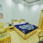 Hotel Madonna