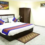 Airport Hotel The Paramont