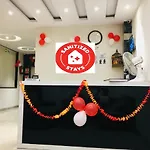 Hotel Golden Bliss At New Delhi Airport