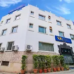 Fabhotel Marble Arch Karol Bagh