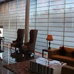 Parkside Jp Hotel