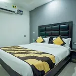 Hotel Red Snapper Couple Friendly At West Delhi