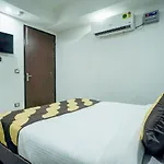 Hotel Red Snapper Couple Friendly At West Delhi