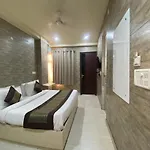 Hotel Red Chilly