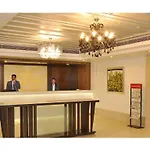 Almondz Hotel