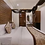 Hotel Blue Pearl - Free Airport Pick Up