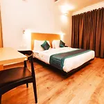 Hotel Golden Saffron \