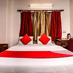 Oyo 2357 Home Stay The Excellency
