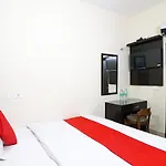 Hotel Westend Holiday Home 5 Mint From Nizamuddin Railway Station