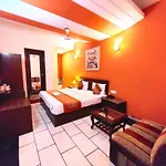 Hotel Unistar