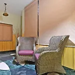Treebo Trend Conclave Comfort Kailash Colony
