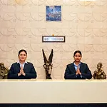 Venizia Sarovar Portico