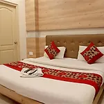 Hotel Klick International At \