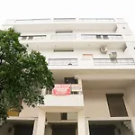 Oyo 73756 Fusion Inn Burari