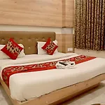 Hotel Klick International At \