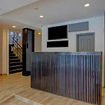 Oyo Townhouse 409 Brostay Meera Bagh
