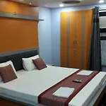Oyo 86669 Arnav Residency