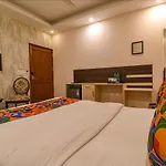 Fabhotel Nirvana Suites