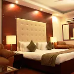 Oyo 367 Hotel Forest Green
