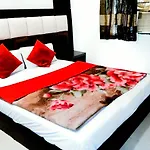 Hotel Sai Crystal Inn Near New Delhi Railway Station