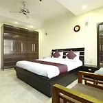 Hotel Livia Residency