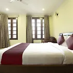 Hotel Livia Residency