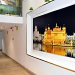 Hotel Anand Empire Near New Delhi Railway Station