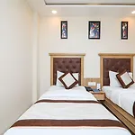 Oyo 15567 Hotel India International Sitare