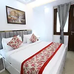 Hotel Nature View Green Park Metro Couple Friendly New Delhi