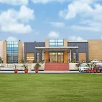 Grand Notting Hills Hotel And Resorts