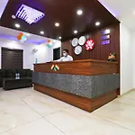 Airport Hotel Shivaka Inn
