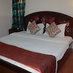 Hotel New Empire