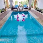 Avanti Retreat- Farm Stay