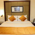 Scoovey The Bmk Hotel & Banquets Local Id Accepted