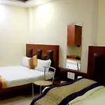 Hotel Prem Deluxe Guest House