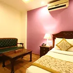Hotel Ambica Palace Aiims New Delhi - Couple Friendly Local Id Accepted