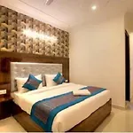 Hotel Ark-Of-Avalon Near Delhi Airport
