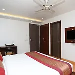 Hotel Mukund Residency And Banquet