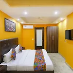 Fabexpress Taj Home Stay