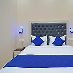 Hotel Green Chilly