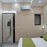 Hotel Green Chilly