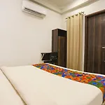 Fabhotel Novel Suites - Nr Yashobhoomi Convention Centre