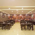 Hotel Ronit Royal Delhi Airport By D\'Capitol