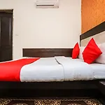 Hotel Shiv Palace