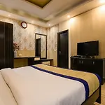 Oyo Hotel Elegant International Near Gurudwara Shri Bangla Sahib
