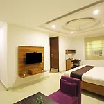 Hotel Grand Urban Luxury Near Delhi Airport