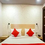 Flagship Royal Inn Near Shahdara Metro Station