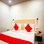 Flagship Royal Inn Near Shahdara Metro Station