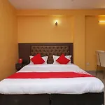 Airport Hotel Runway